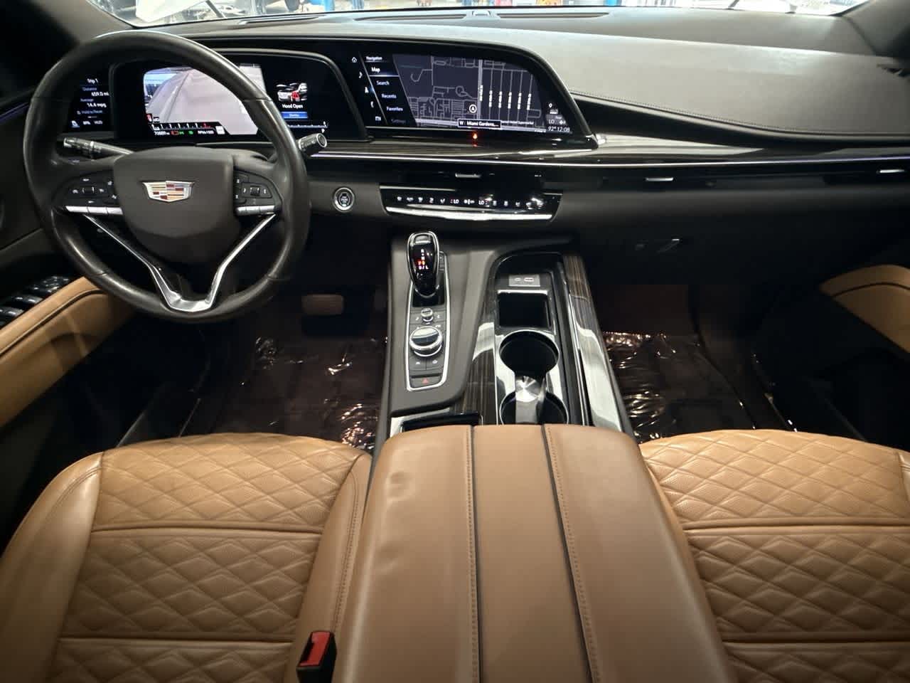 2021 Cadillac Escalade Sport 24