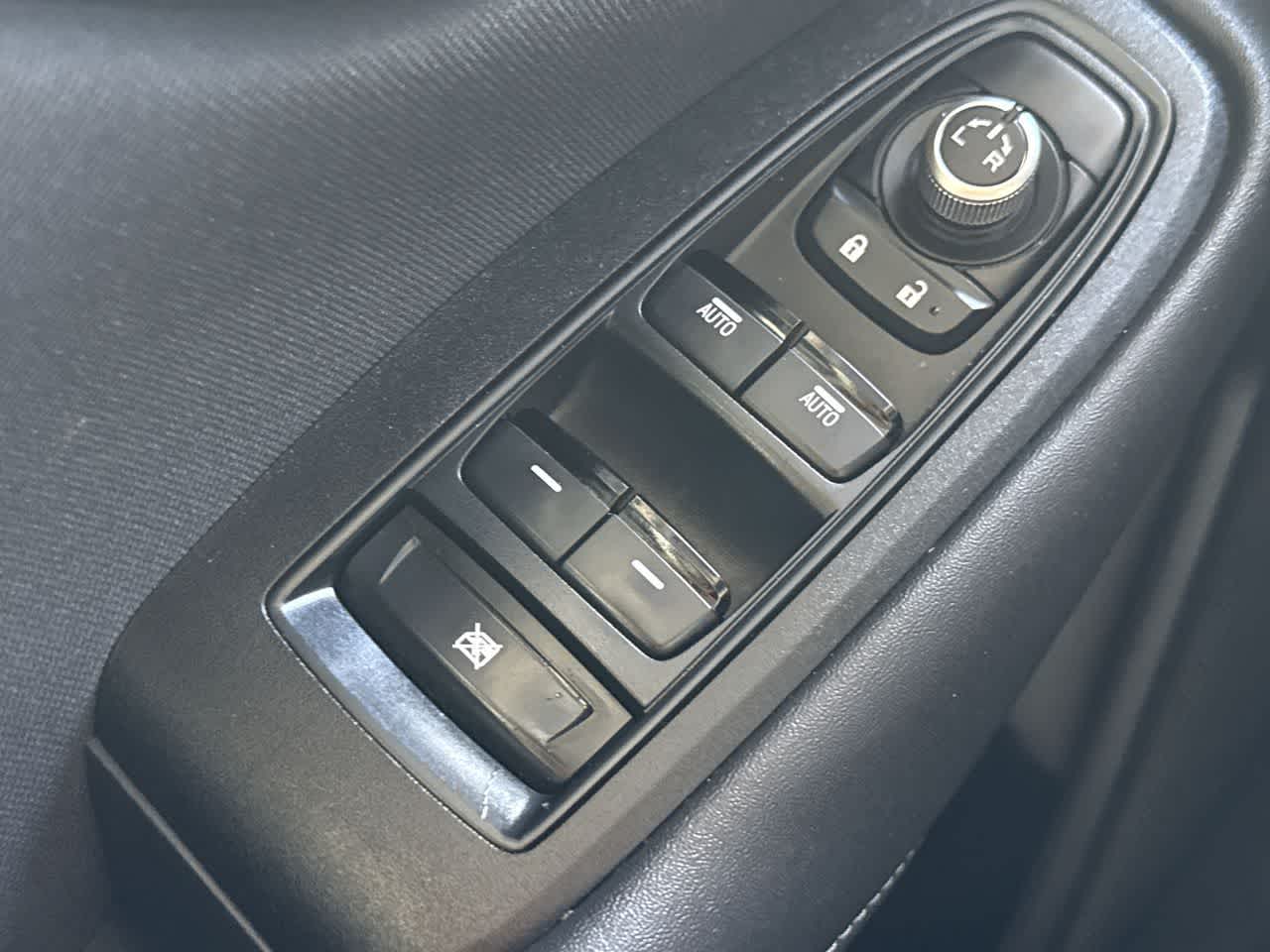 Thumbnail: 2025 Subaru Legacy - 17