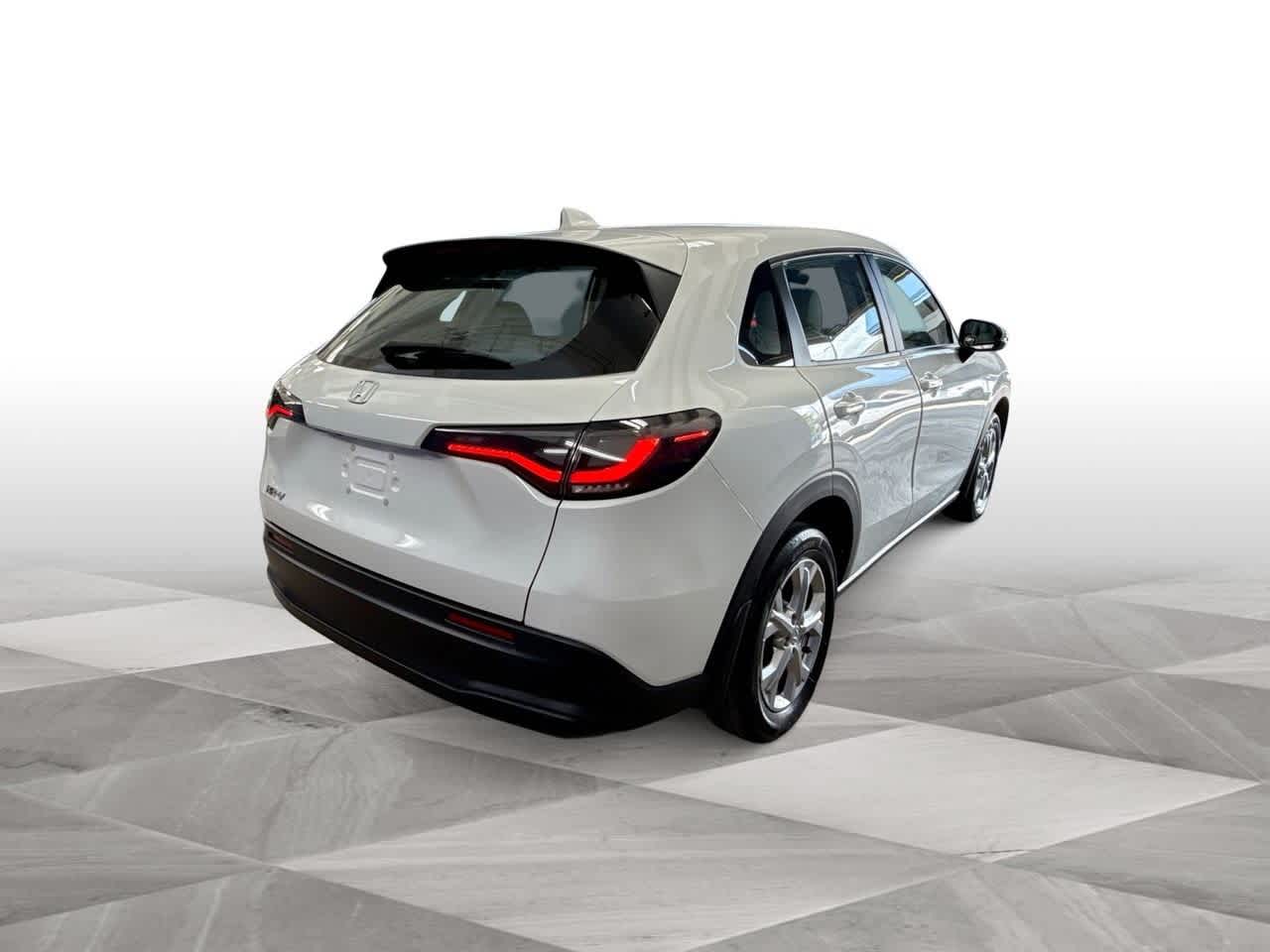 Thumbnail: 2024 Honda HR-V - 8