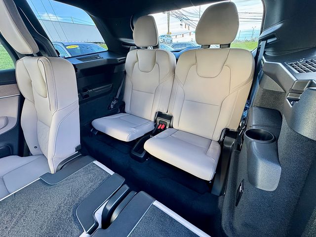 2026 Volvo XC90 Plus - Photo 9