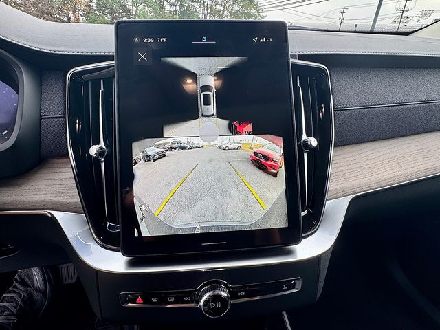 2026 Volvo XC90 Plus - Photo 14