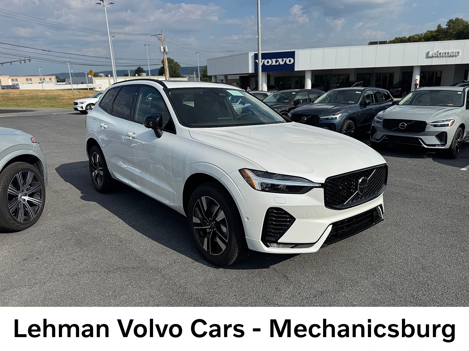 2026 Volvo XC60 B5 AWD Plus 