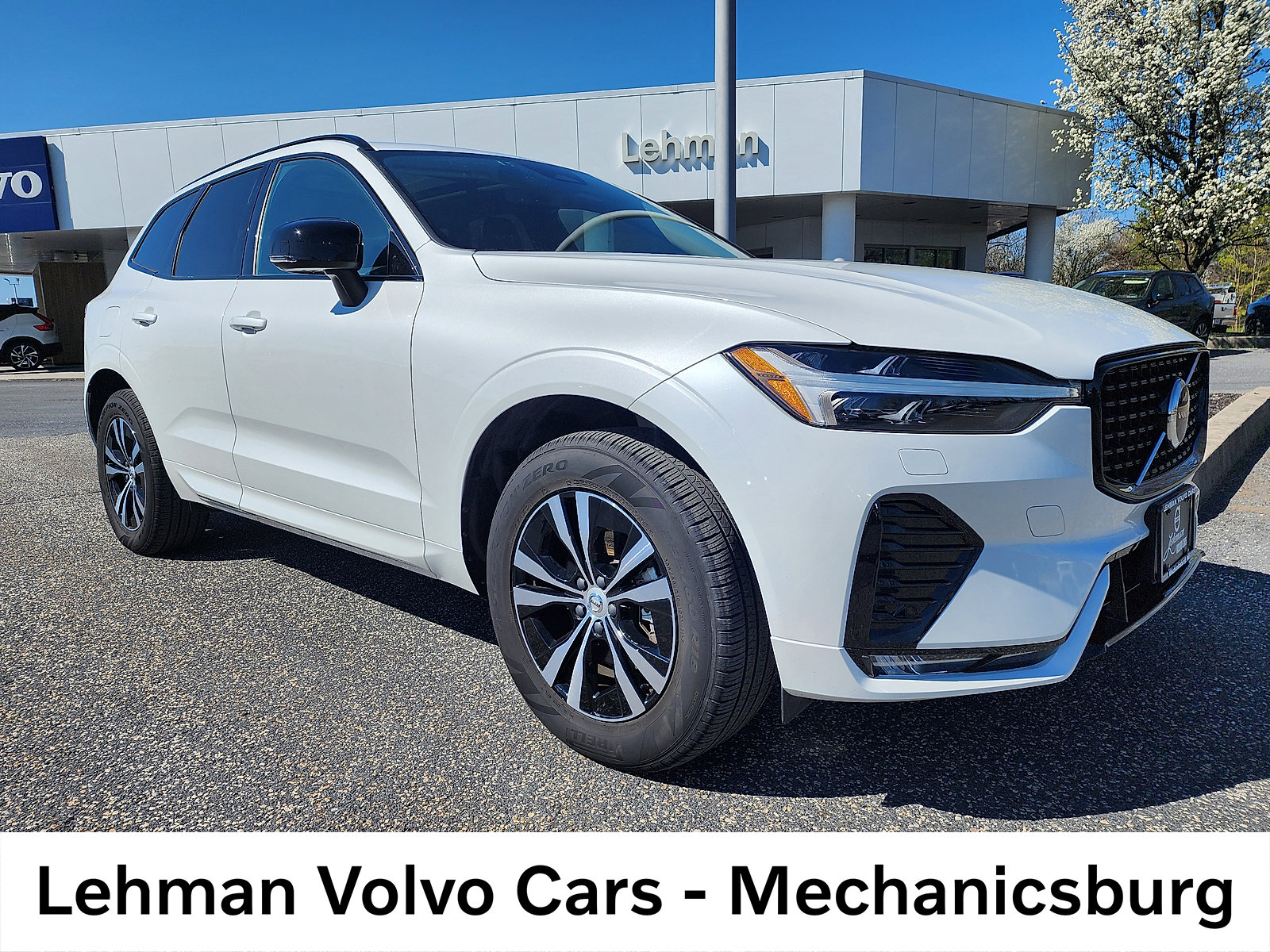 2025 Volvo XC60 B5 AWD Core 