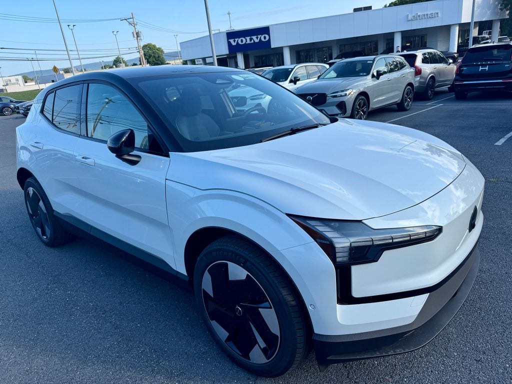 2026 Volvo EX30 SUV 