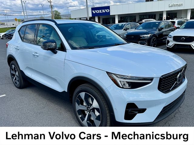 2026 Volvo XC40 Plus
