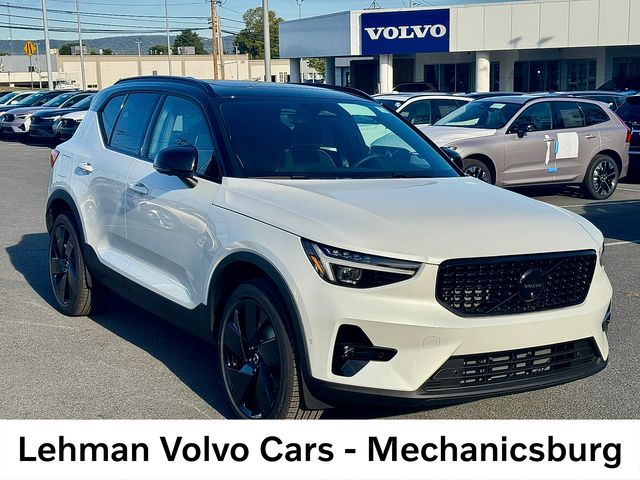 2026 Volvo XC40