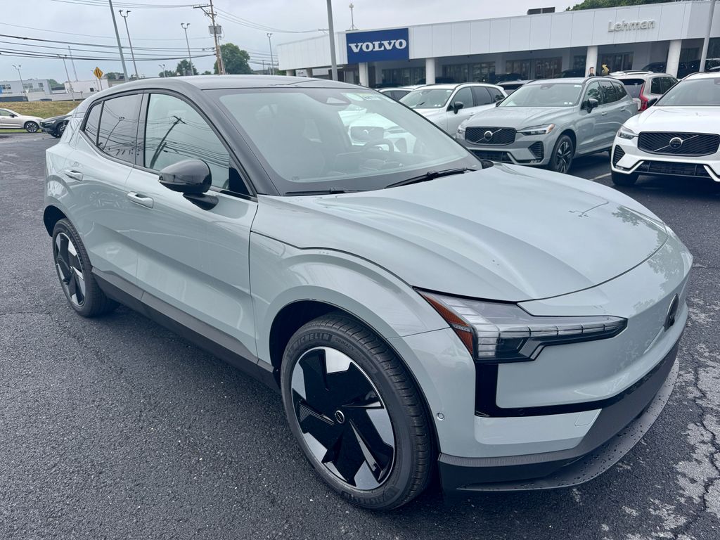 2026 Volvo EX30 SUV 