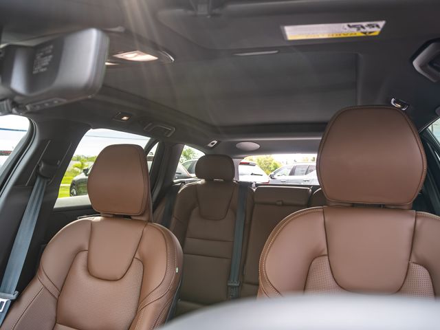 2026 Volvo V60 Cross Country Ultra - Photo 9