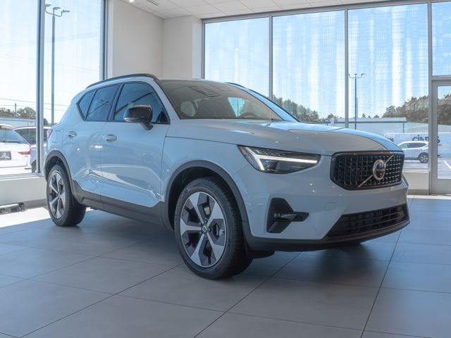 2026 Volvo XC40