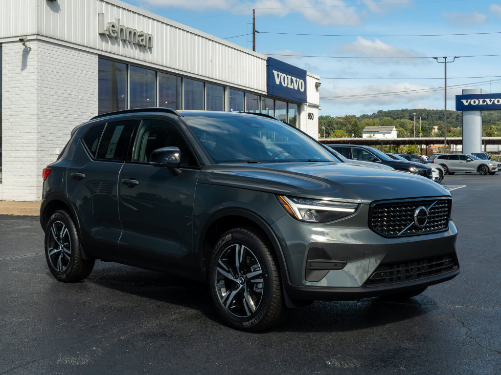 2026 Volvo XC40