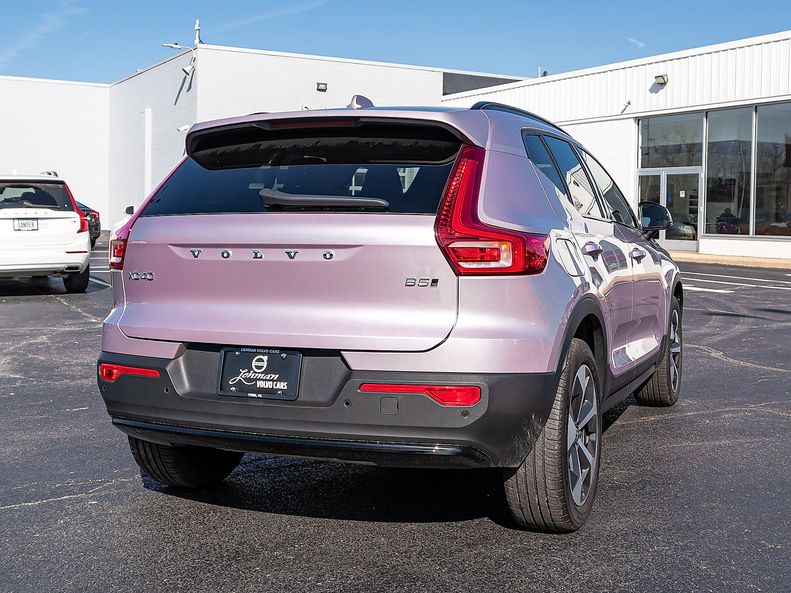 2026 Volvo XC40 Core - Photo 7