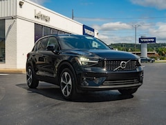 2026 Volvo XC40 B5 Plus AWD SUV