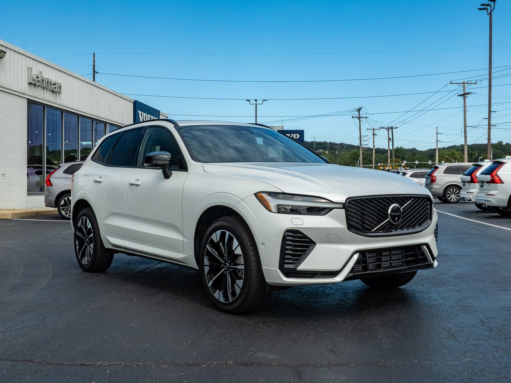 2026 Volvo XC60 plug-in hybrid SUV 