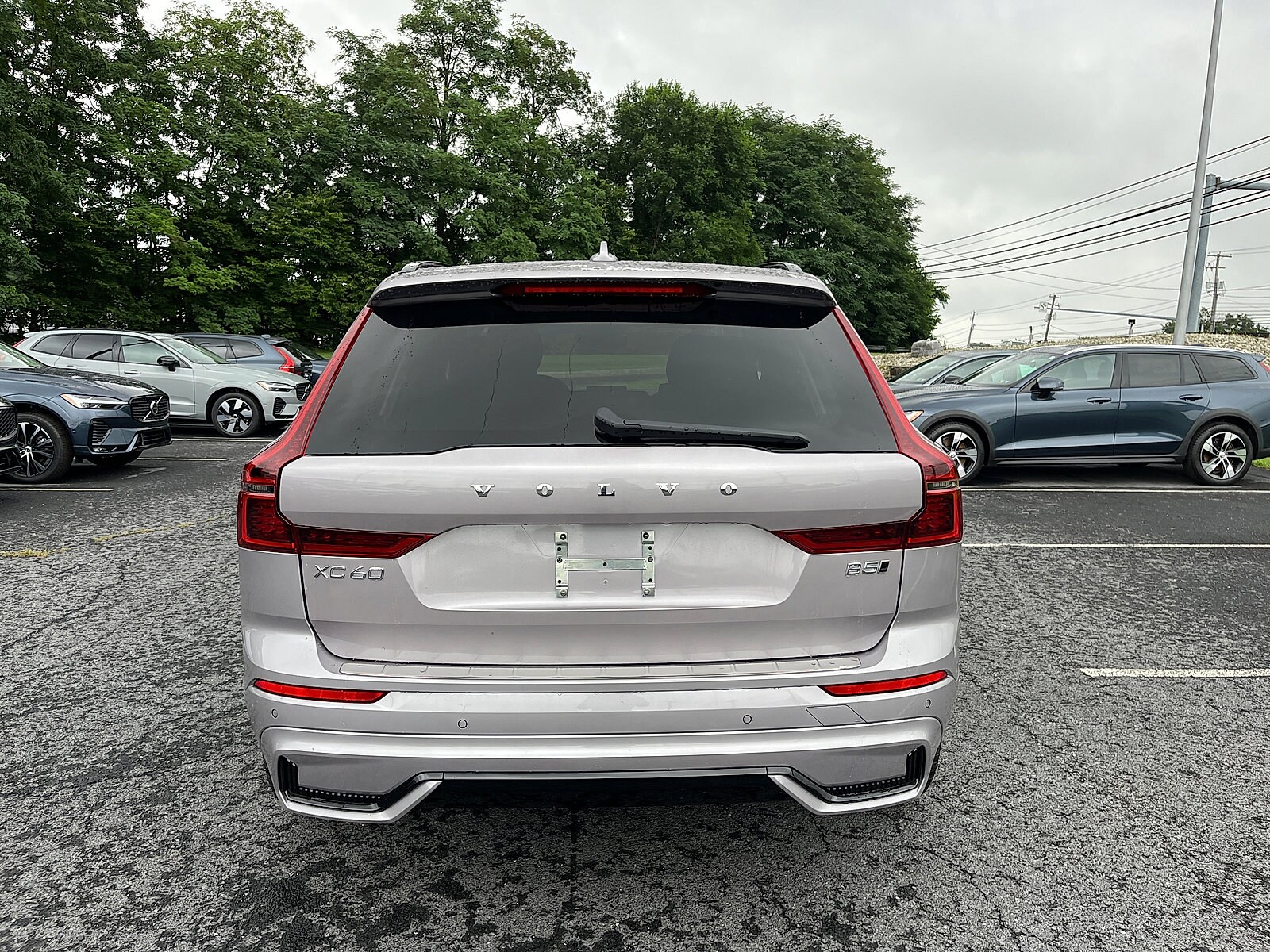 2026 Volvo XC60 Plus - Photo 6
