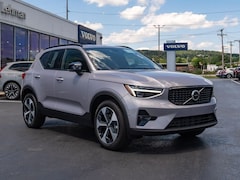 2026 Volvo XC40 B5 Plus AWD SUV