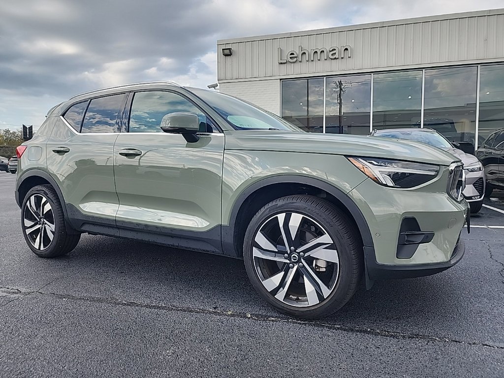 2024 Volvo XC40