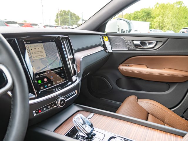 2026 Volvo V60 Cross Country Ultra - Photo 16
