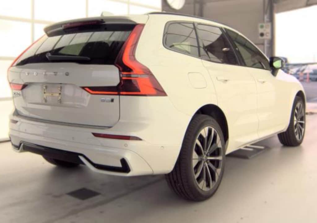 Used 2026 Volvo XC60 B5 Plus SUV