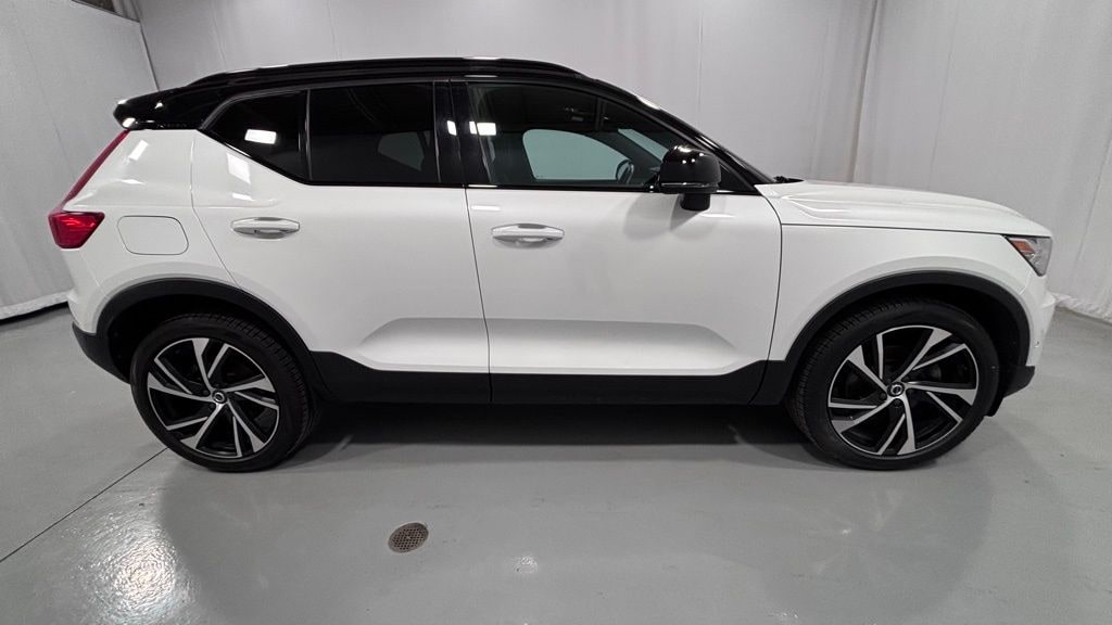 Used 2019 Volvo XC40 R-Design SUV