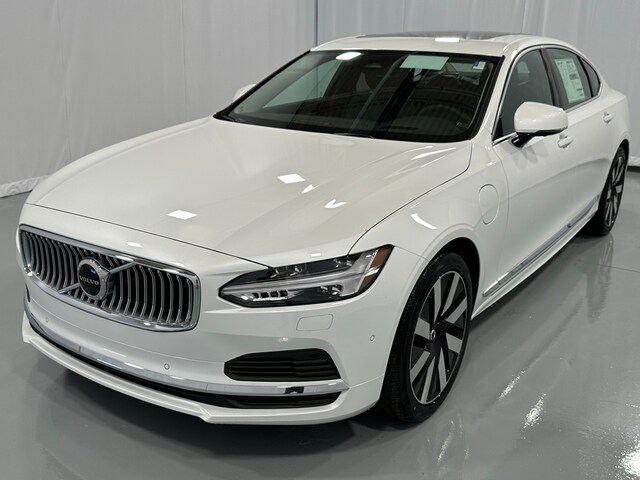 2024 Volvo S90 plug-in hybrid T8 Ultimate Sedan
