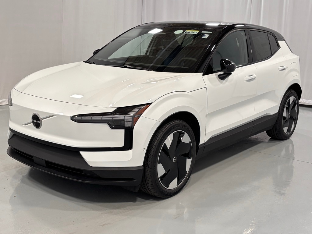2026 Volvo EX30 Ultra's photo