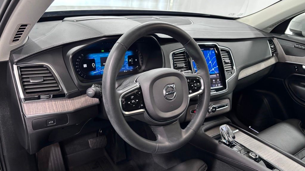 2023 Volvo XC90