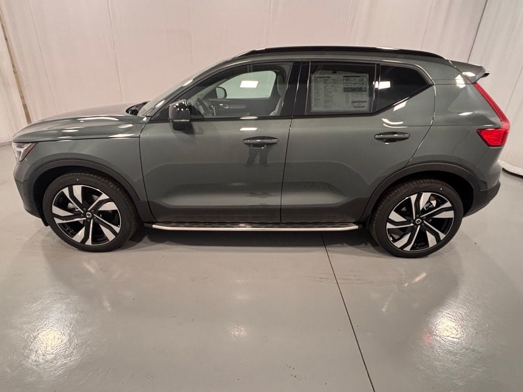2026 Volvo XC40 Ultra - Photo 9