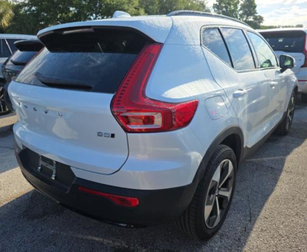 Used 2026 Volvo XC40 B5 Plus SUV