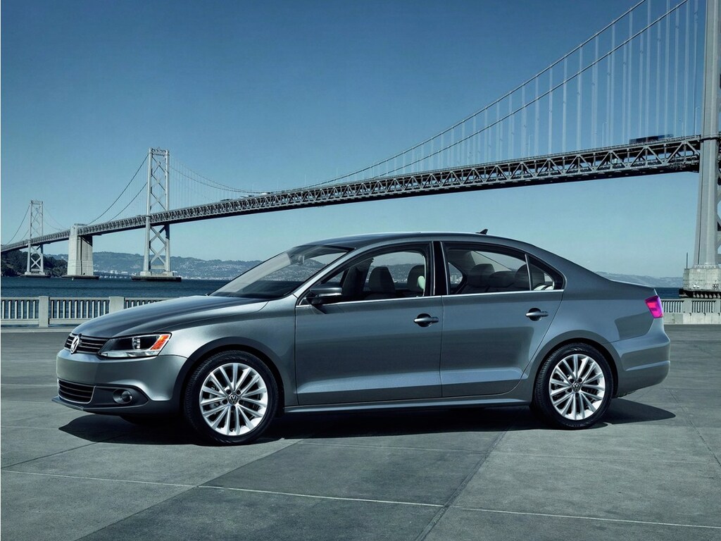 Used 2011 Volkswagen Jetta 2.5L SE Sedan
