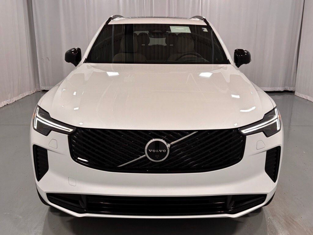 New 2026 Volvo XC90 B6 Ultra Dark Theme 7-Seater SUV