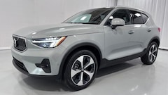 Used 2025 Volvo XC40 B5 Plus Bright Theme SUV YV4L12UE8S2589735 near Cleveland