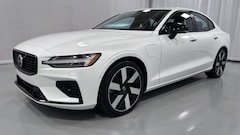 Used 2024 Volvo S60 plug-in hybrid T8 Plus Dark Theme Sedan 7JRH60FL4RG295354 near Cleveland
