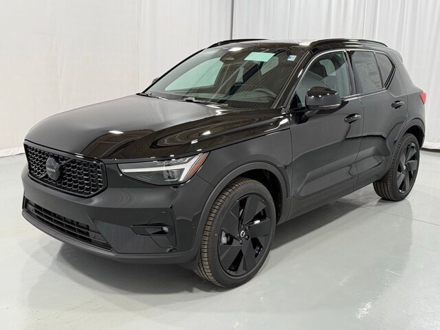 2026 Volvo XC40 B5 Ultra Black Edition AWD SUV