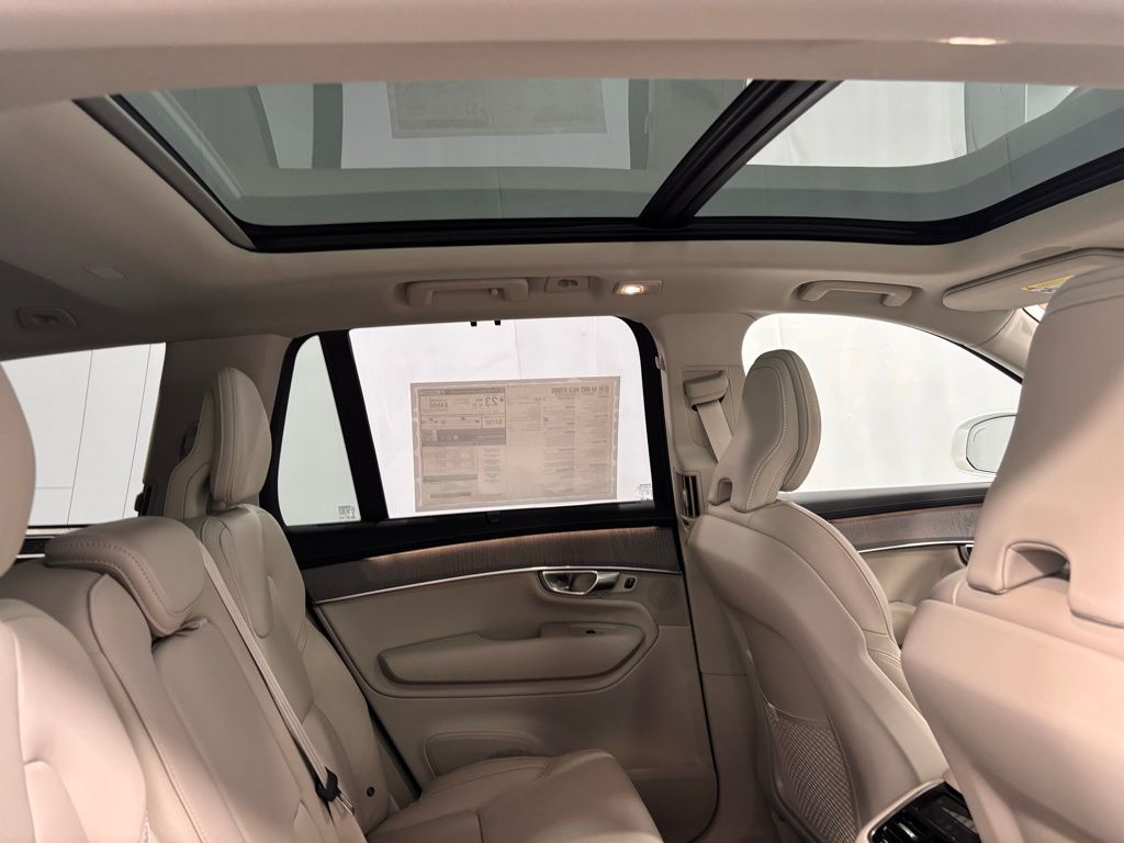 2026 Volvo XC90 Ultra - Photo 20