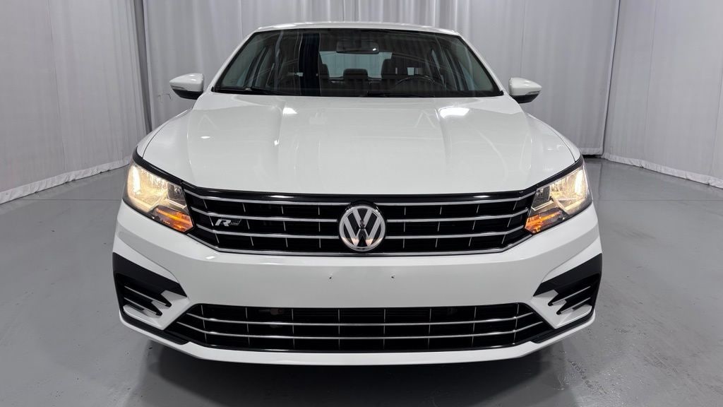 Used 2018 Volkswagen Passat 2.0T R-Line Sedan