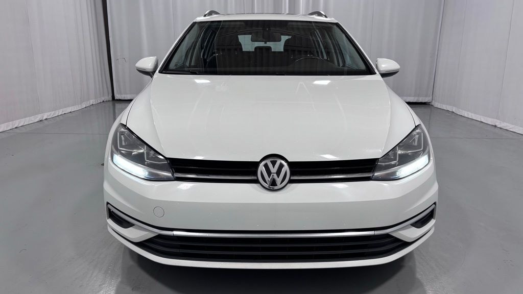 Used 2018 Volkswagen Golf SportWagen SE Wagon