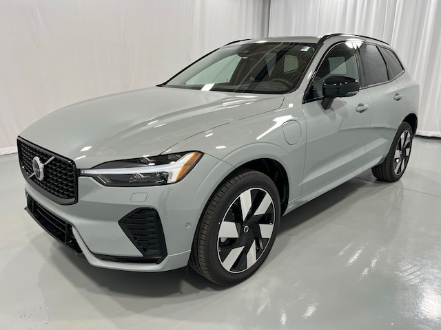 2025 Volvo XC60 plug-in hybrid T8 Plus AWD SUV