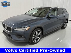 Used 2023 Volvo V60 Cross Country B5 Plus Wagon YV4L12WZ3P2110838 near Cleveland