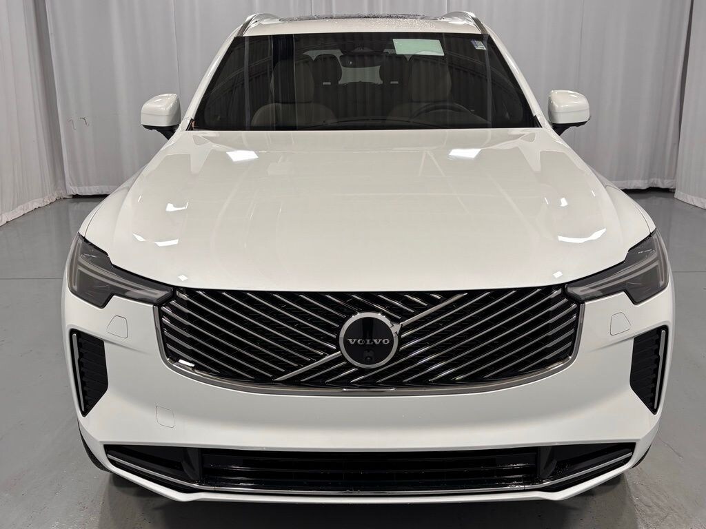 New 2026 Volvo XC90 B6 Plus 7-Seater SUV