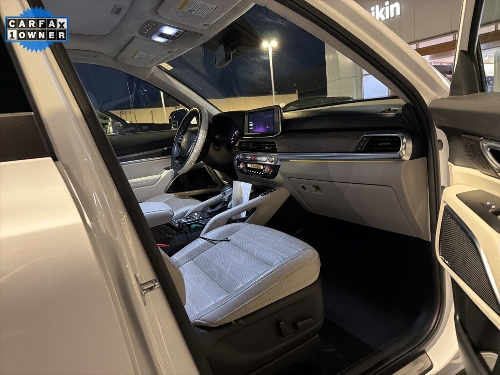 2022 Kia Telluride SX photo 2