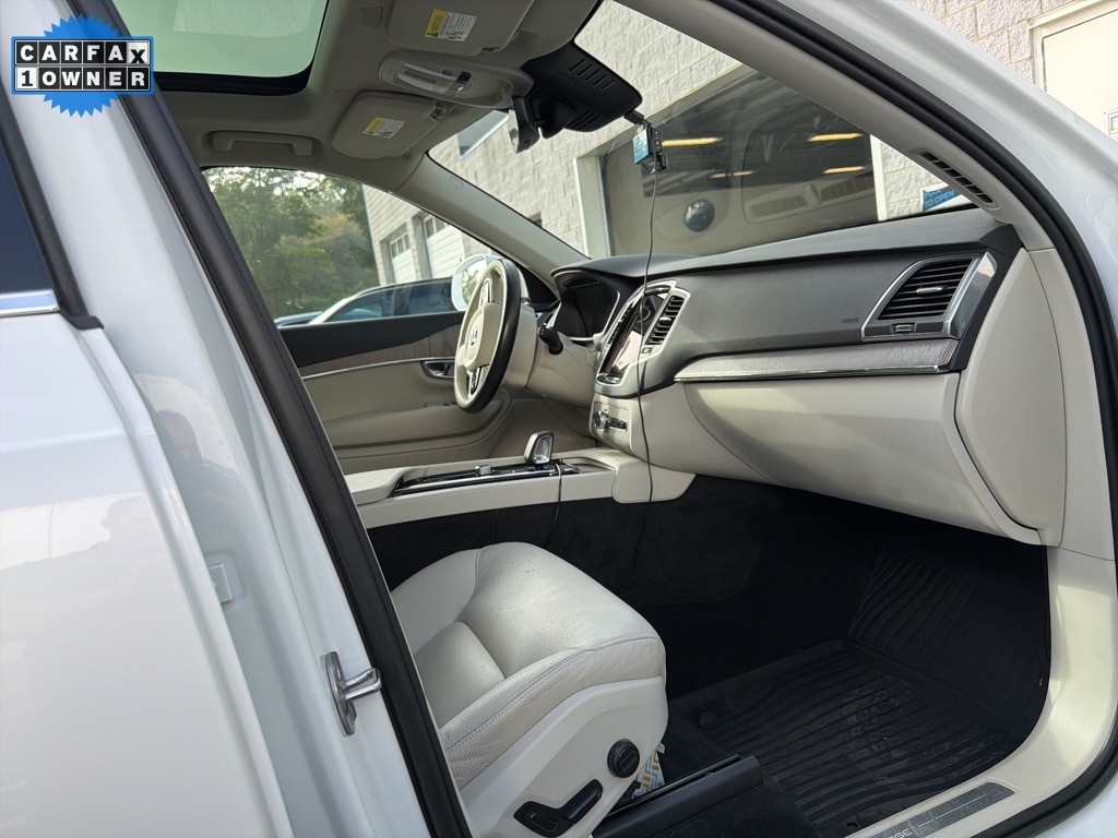 Certified 2023 Volvo XC90 Recharge Plug-In Hybrid T8 Core Bright Theme SUV