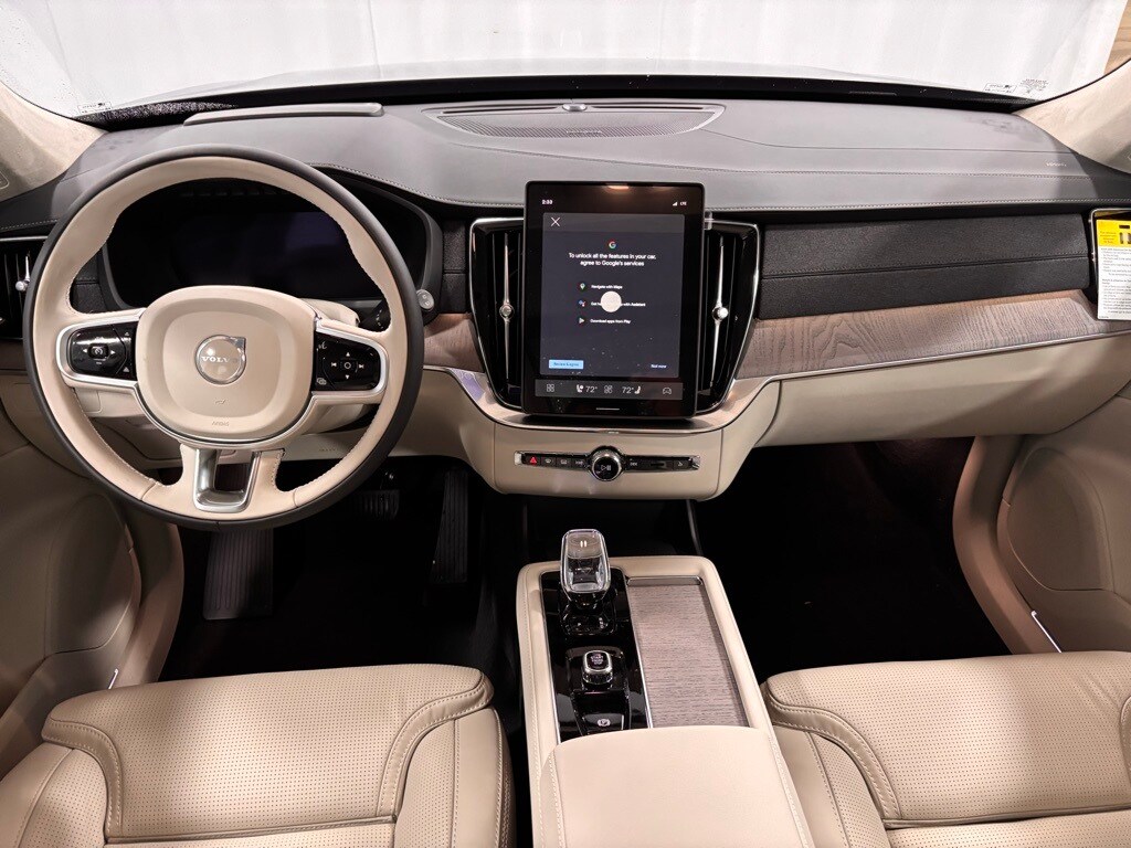 New 2026 Volvo XC90 B6 Ultra Dark Theme 7-Seater SUV