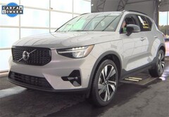 Used 2025 Volvo XC40 B5 Plus Dark Theme SUV YV4L12UC9S2512984 near Cleveland
