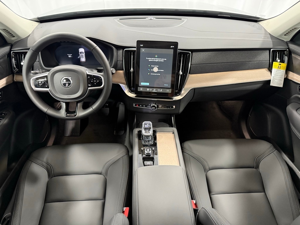 New 2026 Volvo XC90 B6 Plus 7-Seater SUV