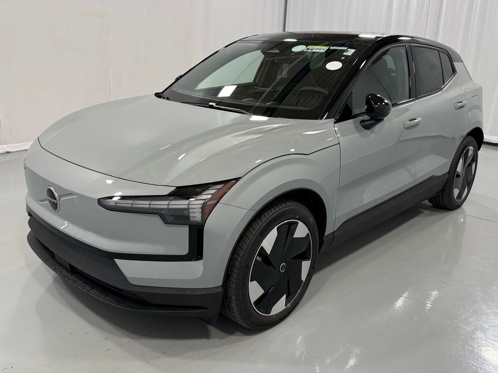 2025 Volvo EX30 Plus