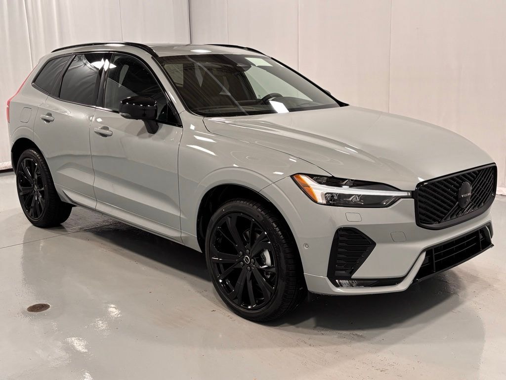 New 2026 Volvo XC60 B5 Ultra Black Edition SUV