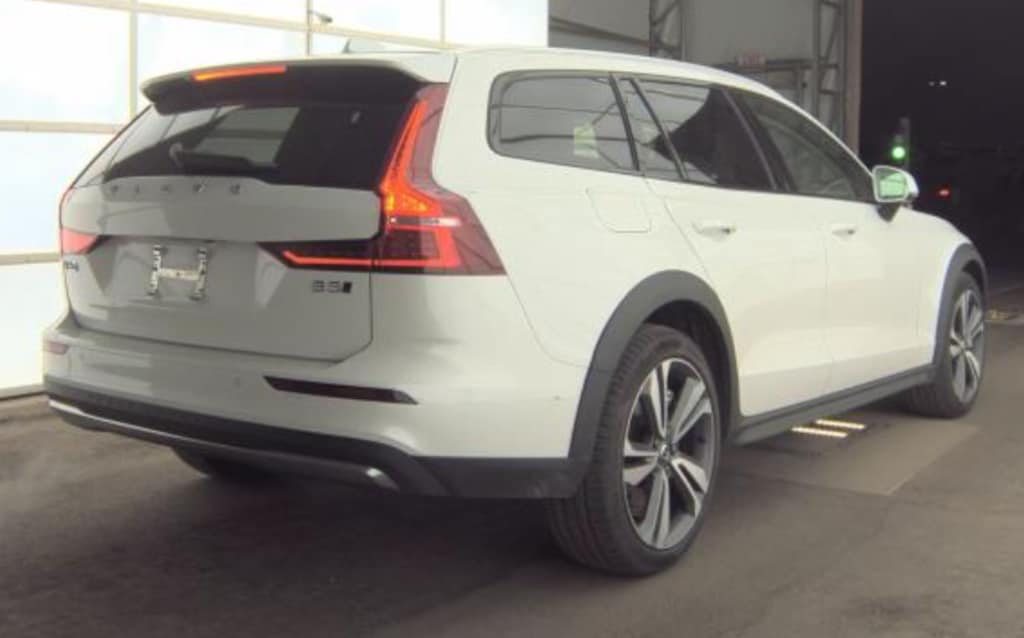 Used 2025 Volvo V60 Cross Country B5 Plus Wagon