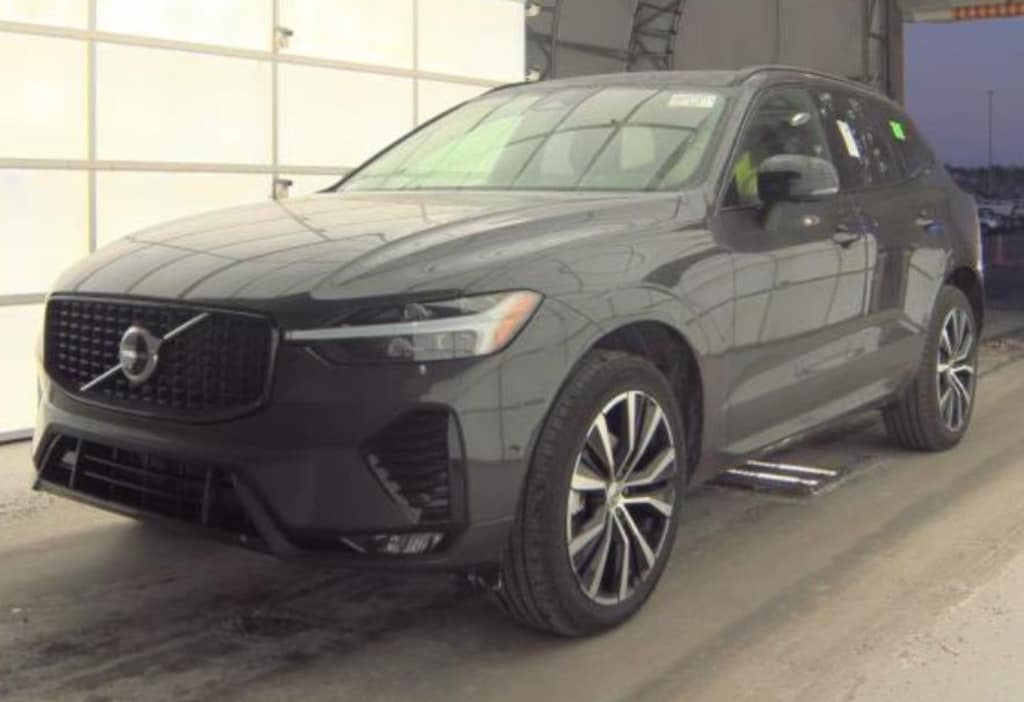 Used 2025 Volvo XC60 B5 Plus SUV