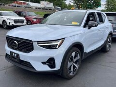 Used 2026 Volvo XC40 B5 Plus SUV YV4L12UC6T2738272 near Cleveland