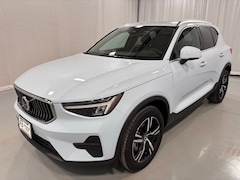 Used 2025 Volvo XC40 B5 Core SUV YV4L12UJ6S2589682 near Cleveland